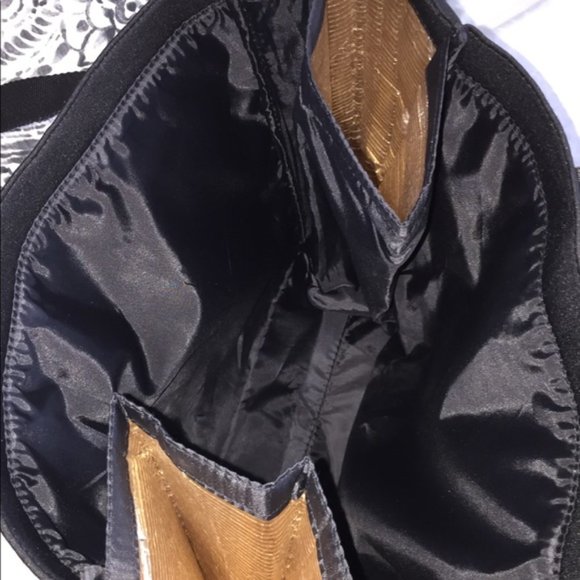 New Victoria’s Secret Tote Bag - Picture 3 of 3